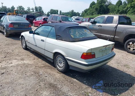 1995 BMW 325 Ic из США, поврежденный, VIN WBABJ5320SJC83061